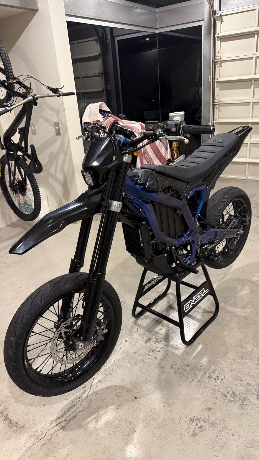 2025 Surron Ultra Bee